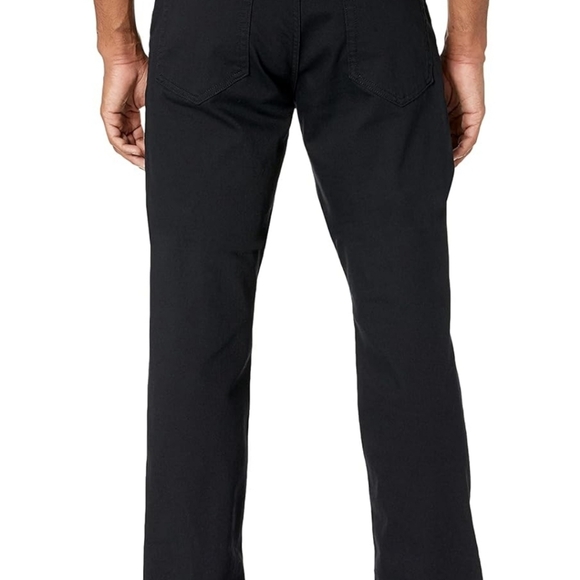 Amazon Essentials Men's Slim-Fit Bootcut Jean - Picture 2 of 4